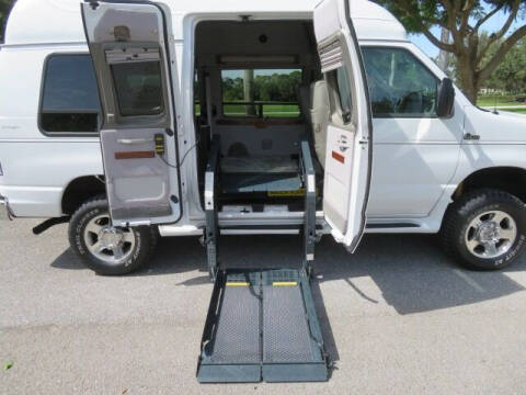 2010 Ford E-Series E-350 SD