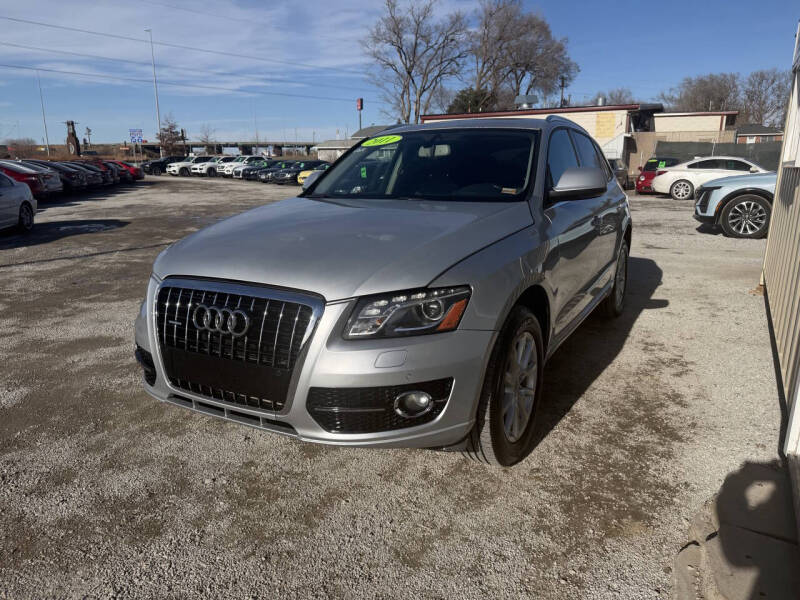2011 Audi Q5 2.0T quattro Premium Plus