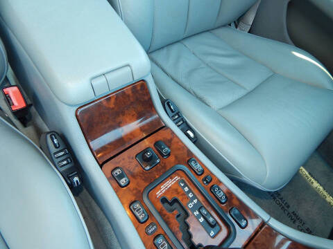 1999 Mercedes-Benz E-Class E 320