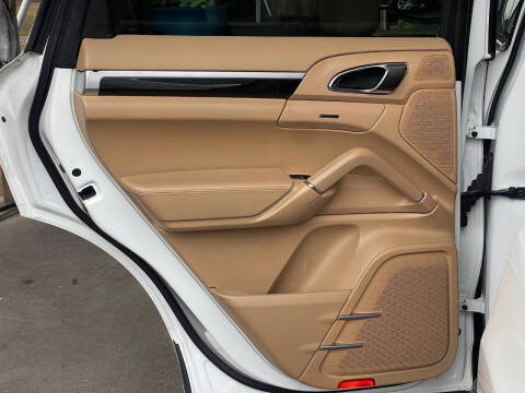 2014 Porsche Cayenne