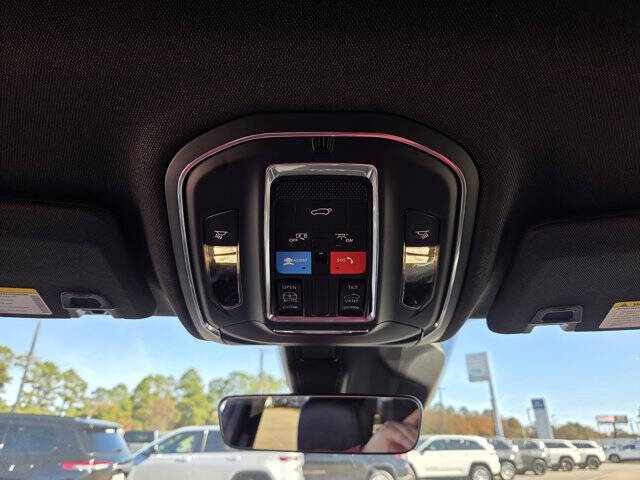 2025 Jeep Grand Cherokee L Altitude X