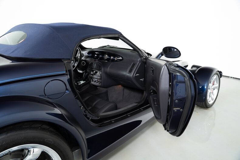 2001 Chrysler Prowler