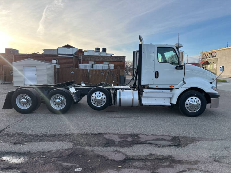 2021 International RH613