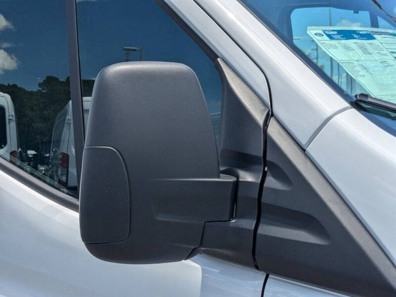 2025 Ford Transit 250