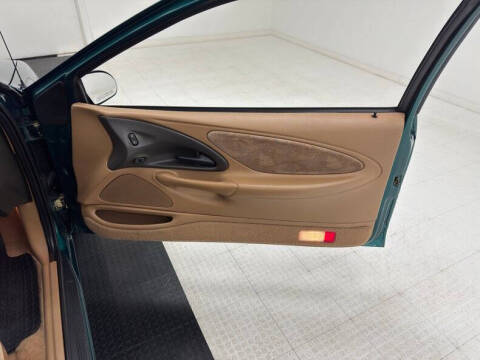 1996 Ford Thunderbird LX