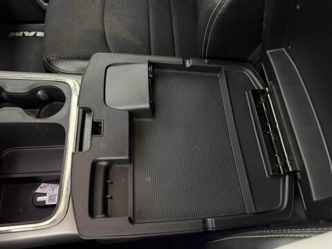 2016 RAM 1500 Sport