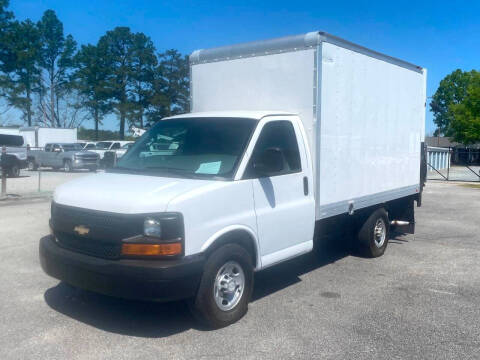 2017 Chevrolet Express for sale at Auto Connection 210 LLC in Angier NC