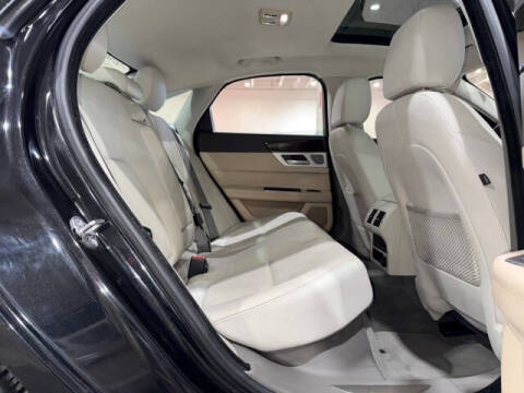 2016 Jaguar XF 35t Prestige