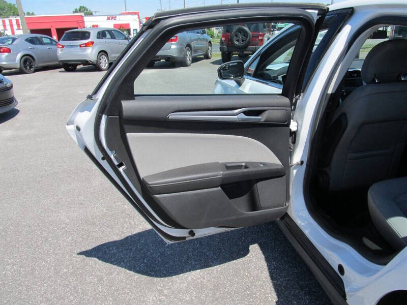2014 Ford Fusion S