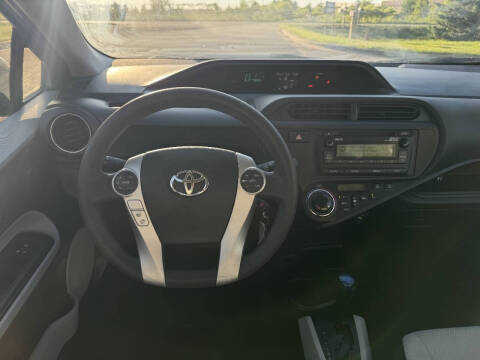 2013 Toyota Prius c One