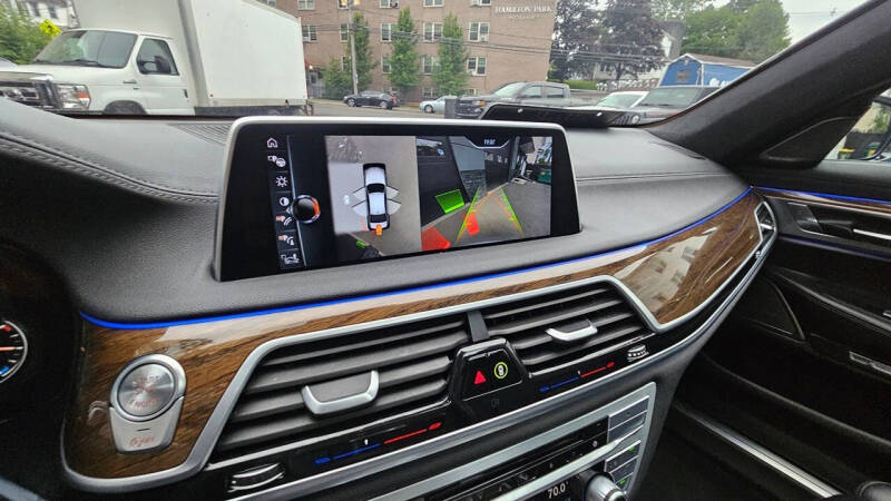 2016 BMW 7 Series 750i xDrive