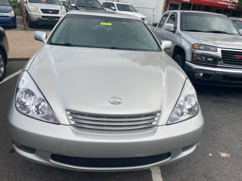 2004 Lexus ES 330 for sale at K J AUTO SALES in Philadelphia PA