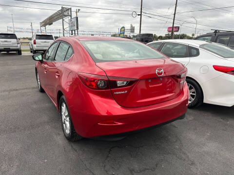 2018 Mazda MAZDA3 Sport