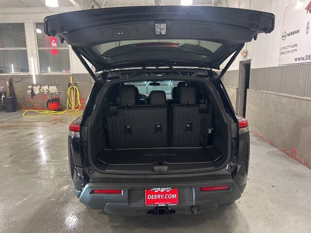 2025 Nissan Pathfinder Rock Creek