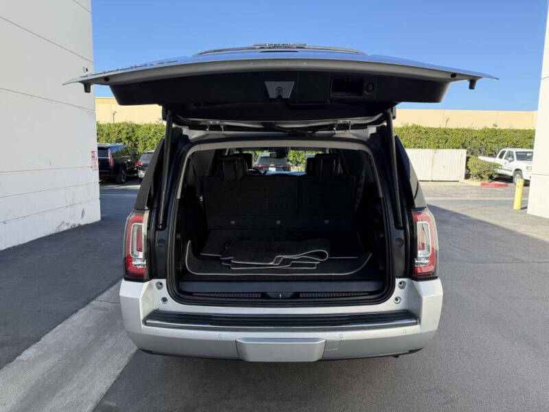 2017 GMC Yukon XL Denali