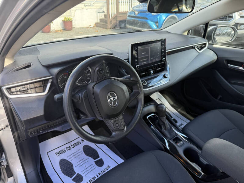 2020 Toyota Corolla LE