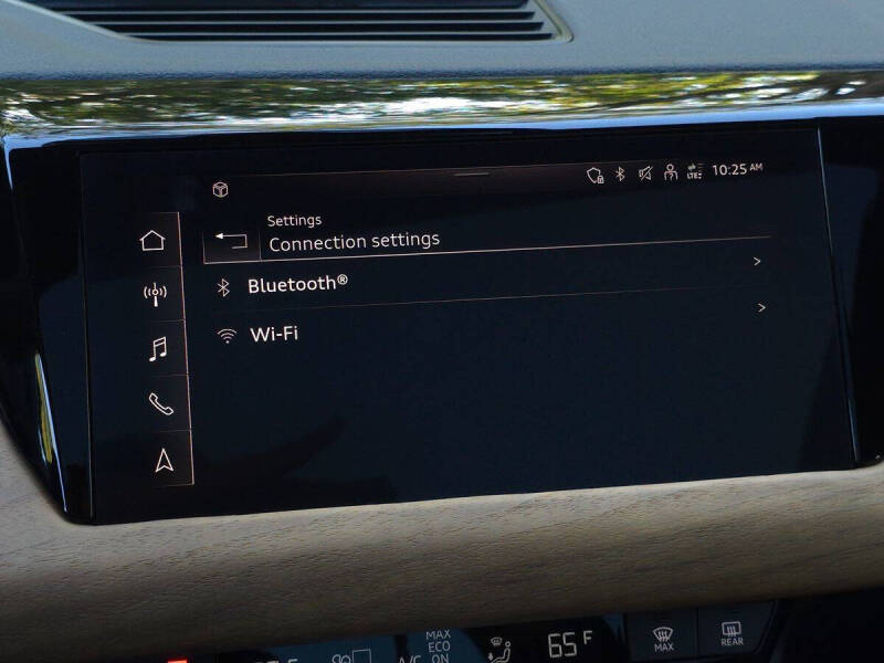 2023 Audi e-tron GT quattro Premium Plus