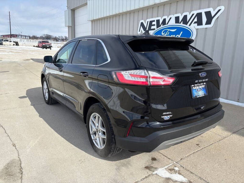 2024 Ford Edge