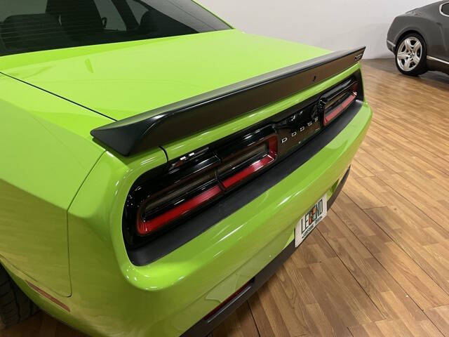 2015 Dodge Challenger SRT Hellcat