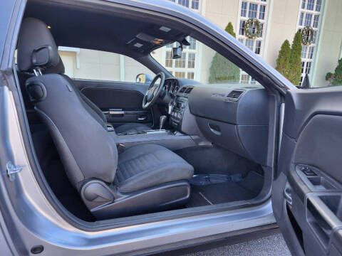 2013 Dodge Challenger SXT