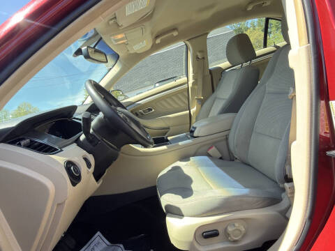 2013 Ford Taurus SEL