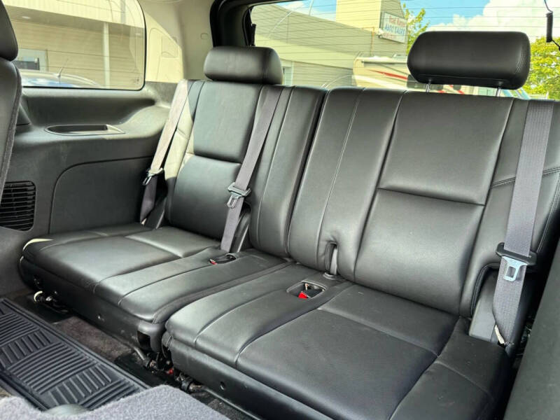 2012 Cadillac Escalade Premium