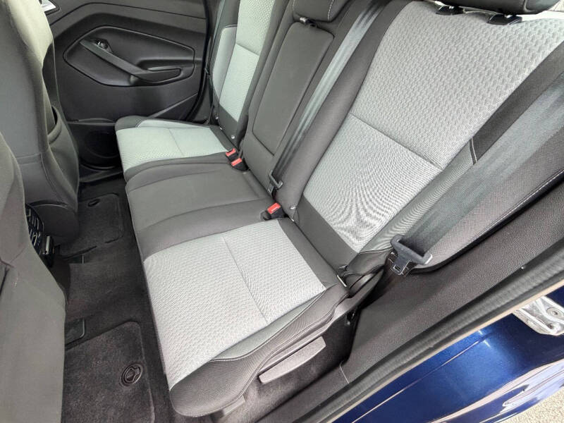 2017 Ford C-MAX Energi SE