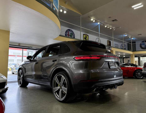 2021 Porsche Cayenne E-Hybrid