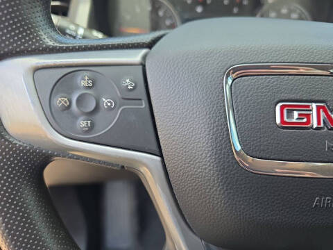 2022 GMC Acadia SLE