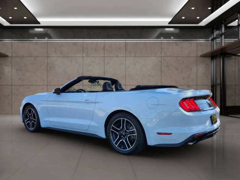 2021 Ford Mustang EcoBoost Premium