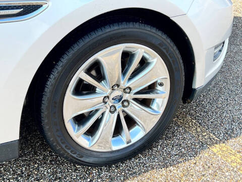 2012 Ford Taurus Limited