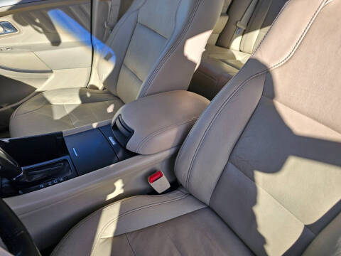 2015 Ford Taurus SEL