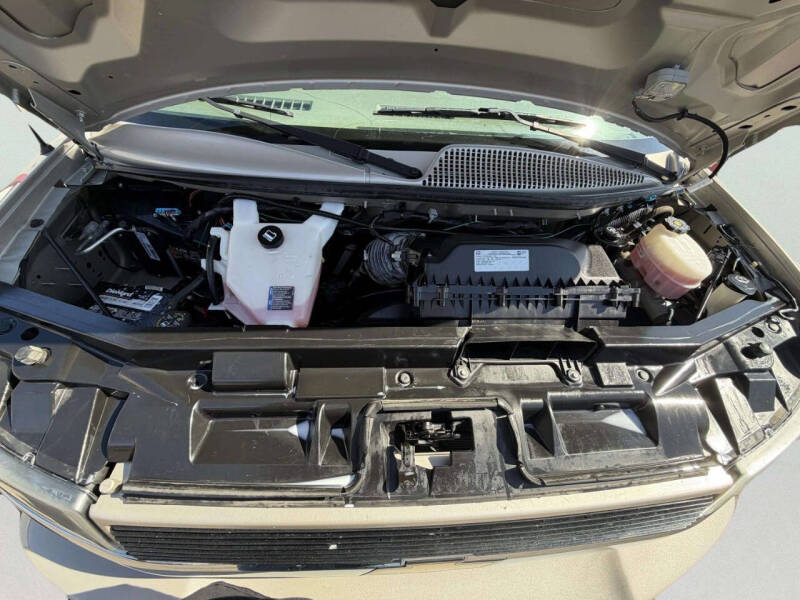 2021 Chevrolet Express LS 2500