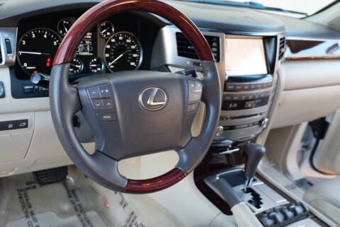 2013 Lexus LX 570
