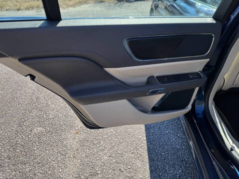 2017 Lincoln Continental Reserve