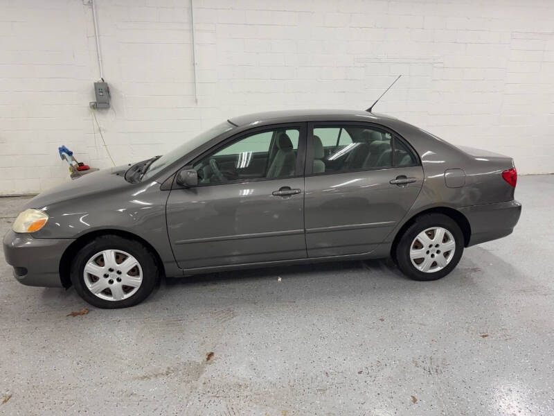 2007 Toyota Corolla LE photo 9