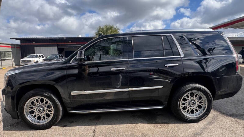 2015 Cadillac Escalade Luxury