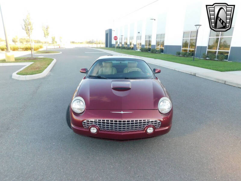 2004 Ford Thunderbird Deluxe