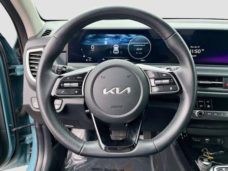 2025 Kia Seltos SX