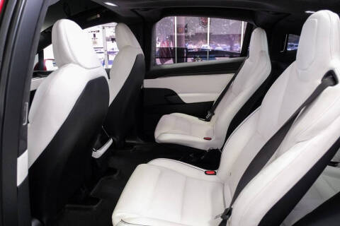 2022 Tesla Model X Plaid