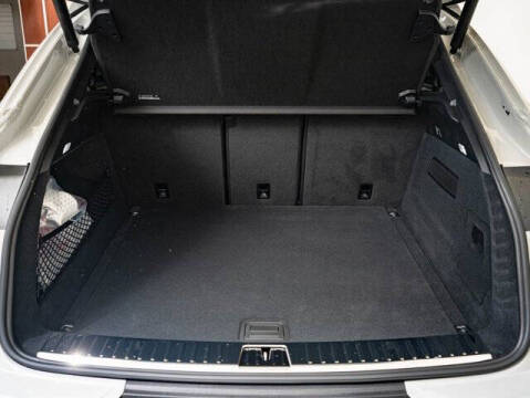 2025 Porsche Cayenne Coupe