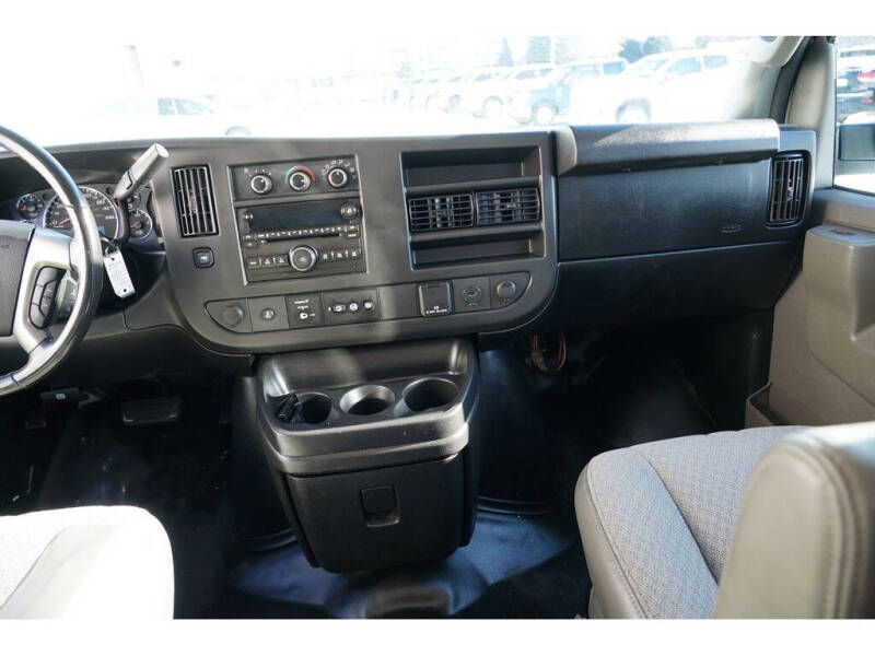 2017 Chevrolet Express LS 2500