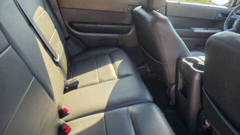 2011 Ford Escape XLT