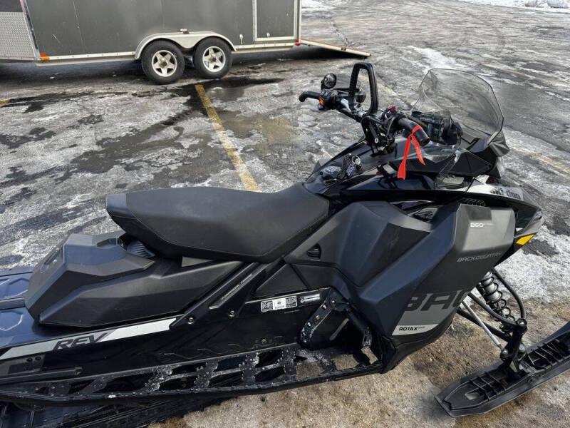 2019 Ski-Doo Backcountry™ 850 E-TEC B
