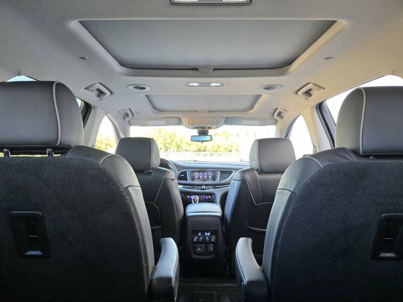 2021 Buick Enclave Avenir