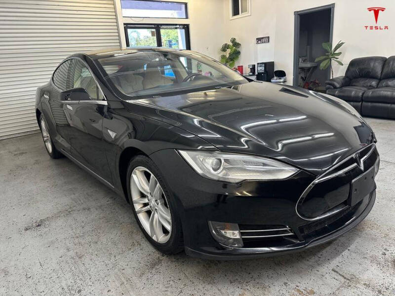 2013 Tesla Model S