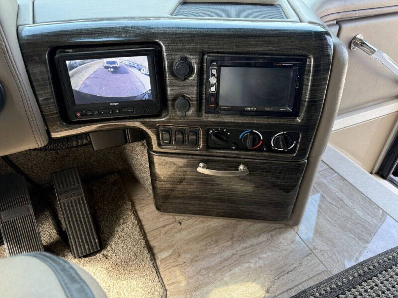 2020 Thor Motor Coach Aria 3901