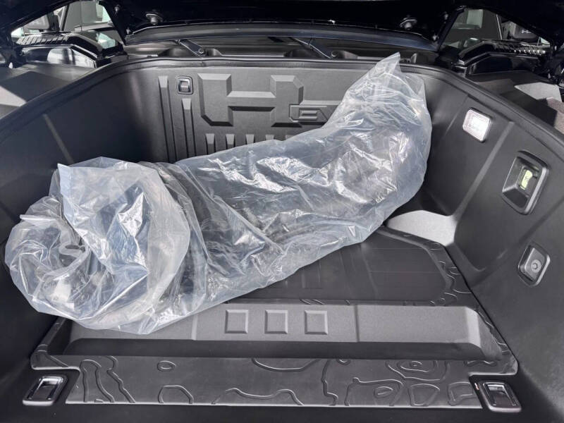 2024 GMC HUMMER EV 2X