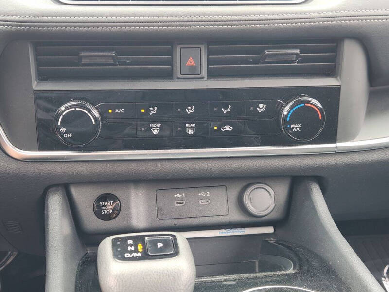 2025 Nissan Rogue S