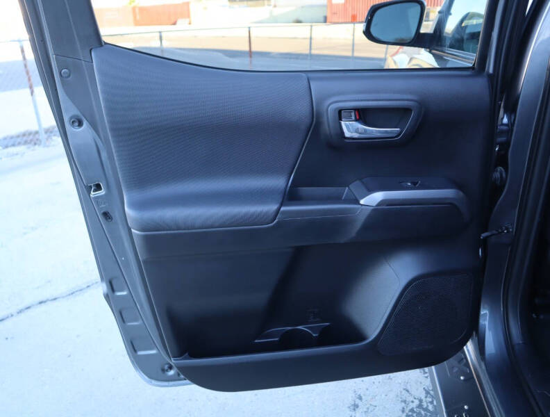 2021 Toyota Tacoma TRD Off-Road